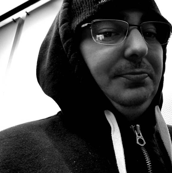 Meet your Posher, Michael - Picture 2 of 2